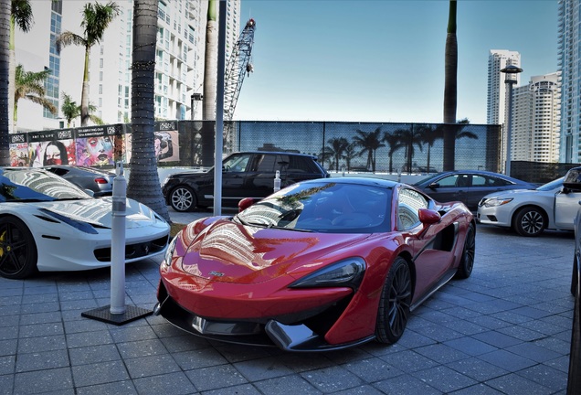 McLaren 570GT