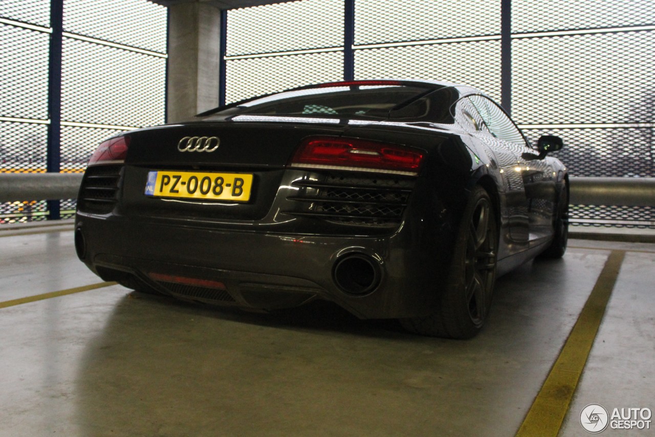 Audi R8 2013