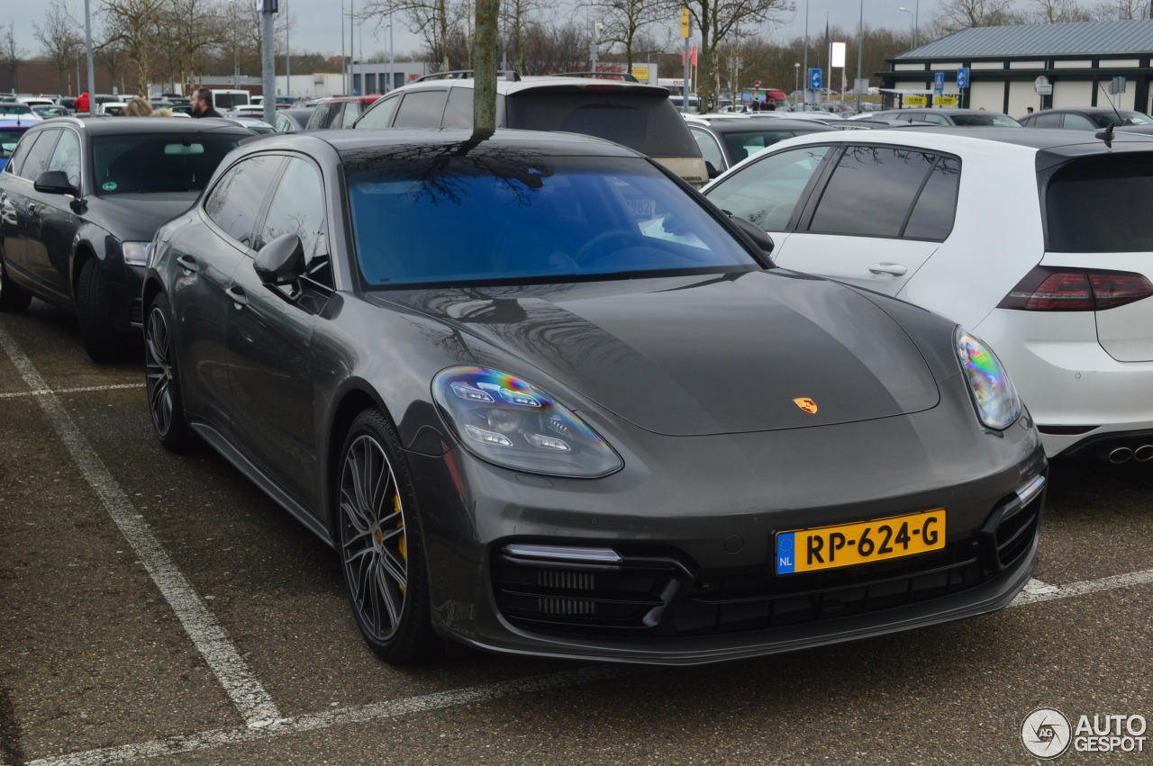 Porsche 971 Panamera Turbo S E-Hybrid Sport Turismo