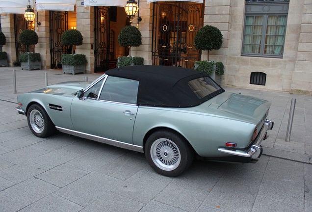 Aston Martin V8 Volante 1979-1989