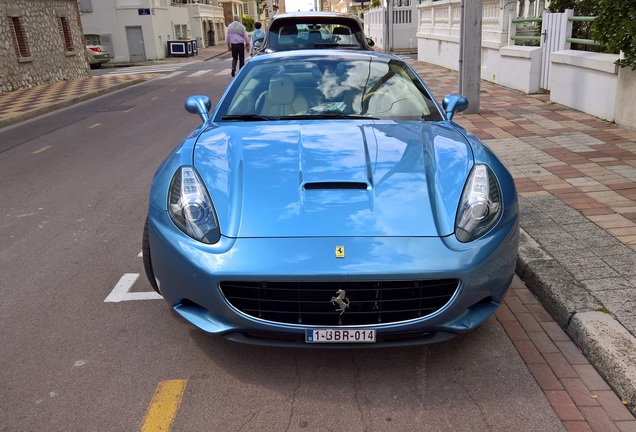 Ferrari California