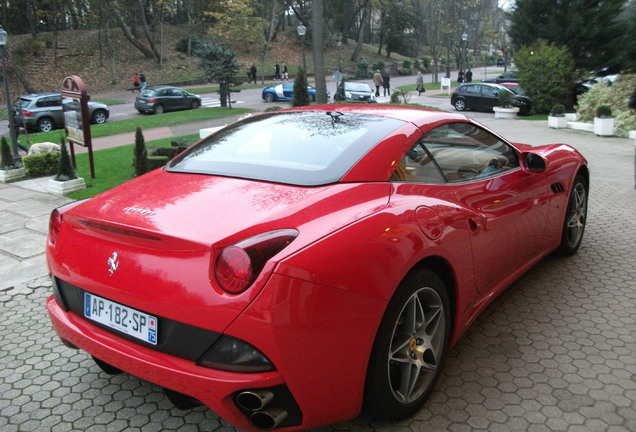 Ferrari California