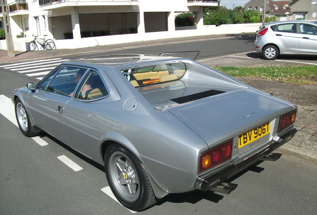 Ferrari Dino 308 GT4