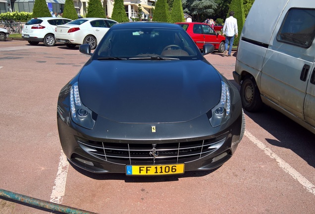 Ferrari FF