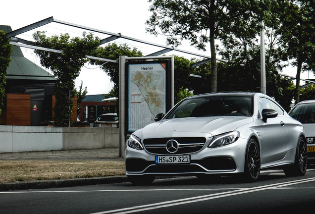 Mercedes-AMG C 63 S Coupé C205