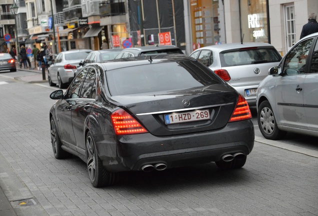 Mercedes-Benz S 63 AMG W221 2010