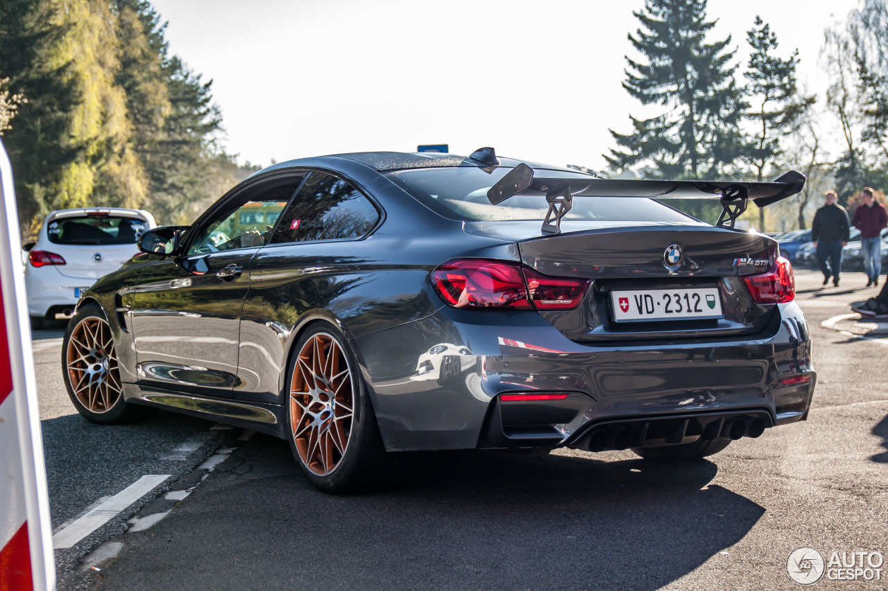 BMW M4 GTS