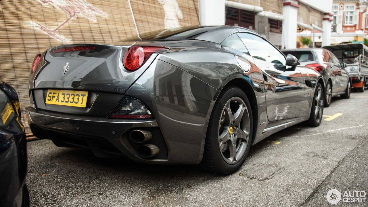 Ferrari California