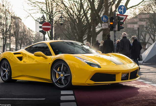 Ferrari 488 GTB