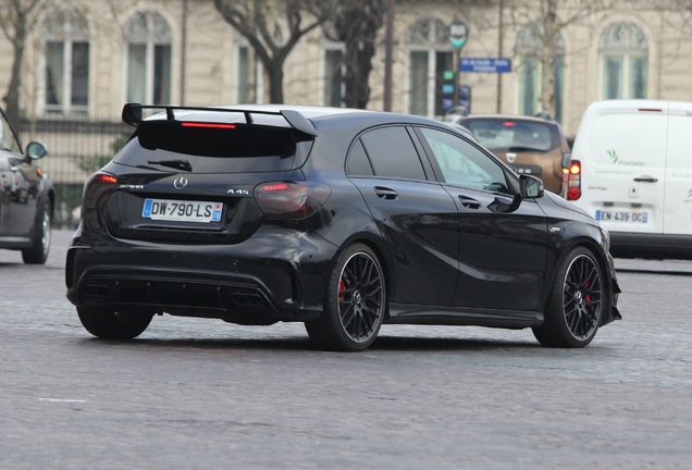 Mercedes-AMG A 45 W176 2015