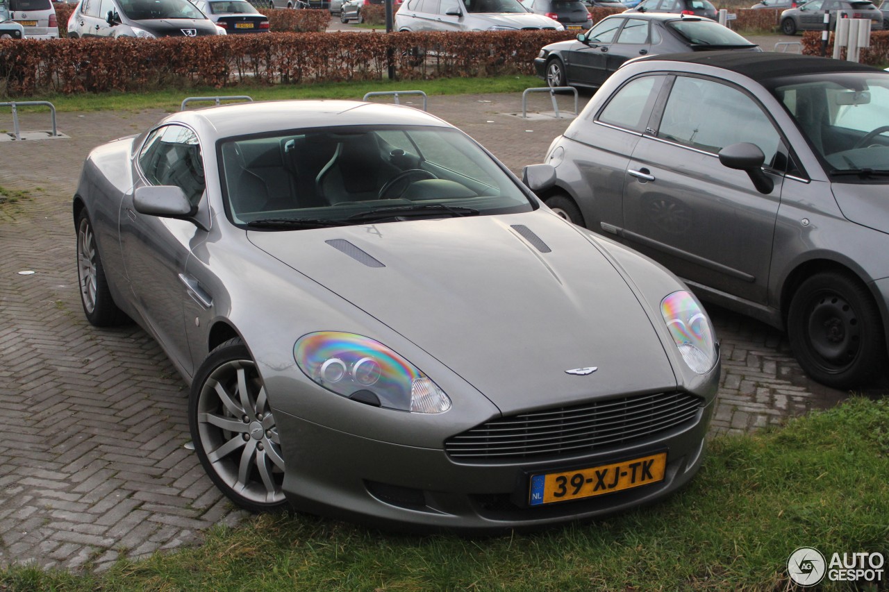 Aston Martin DB9