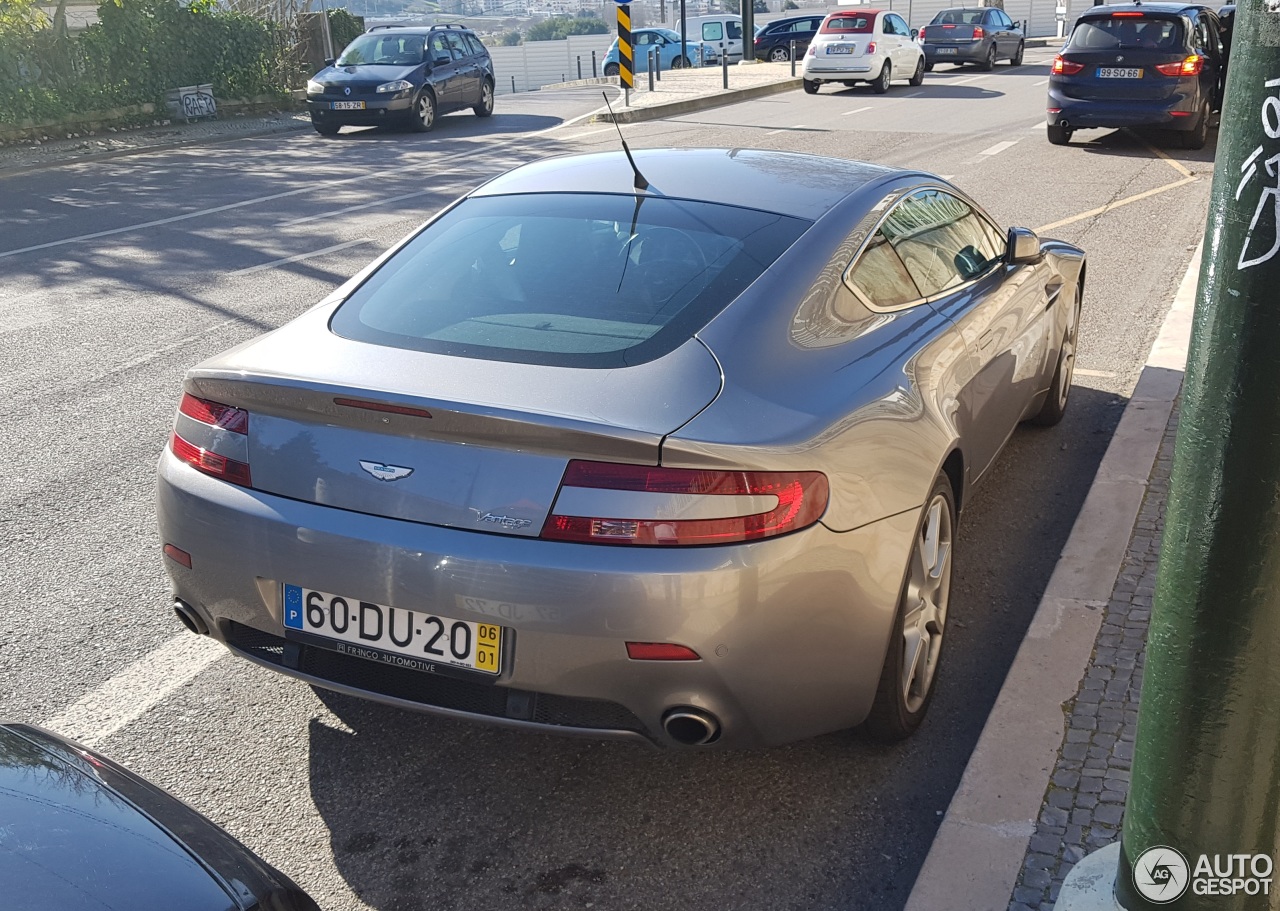 Aston Martin V8 Vantage