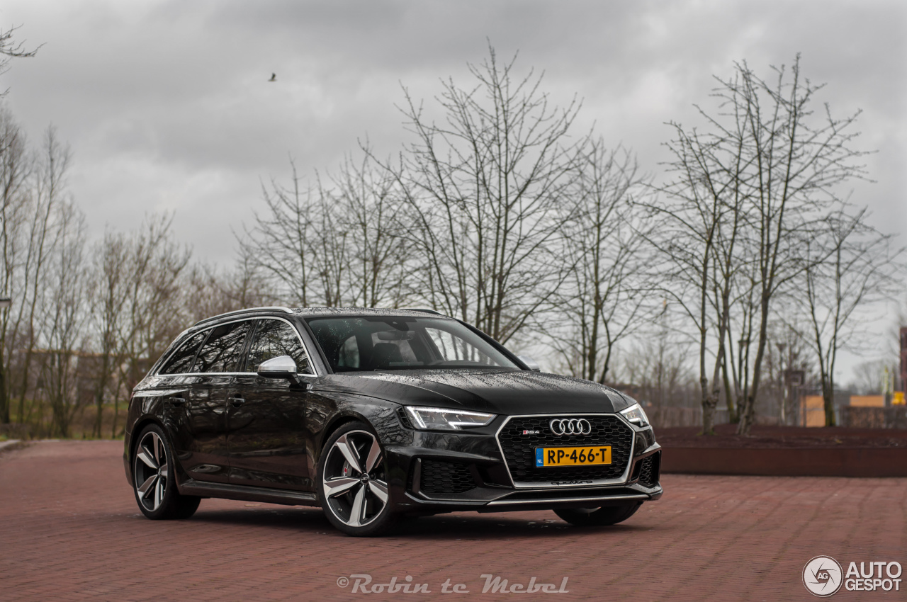 Audi RS4 Avant B9