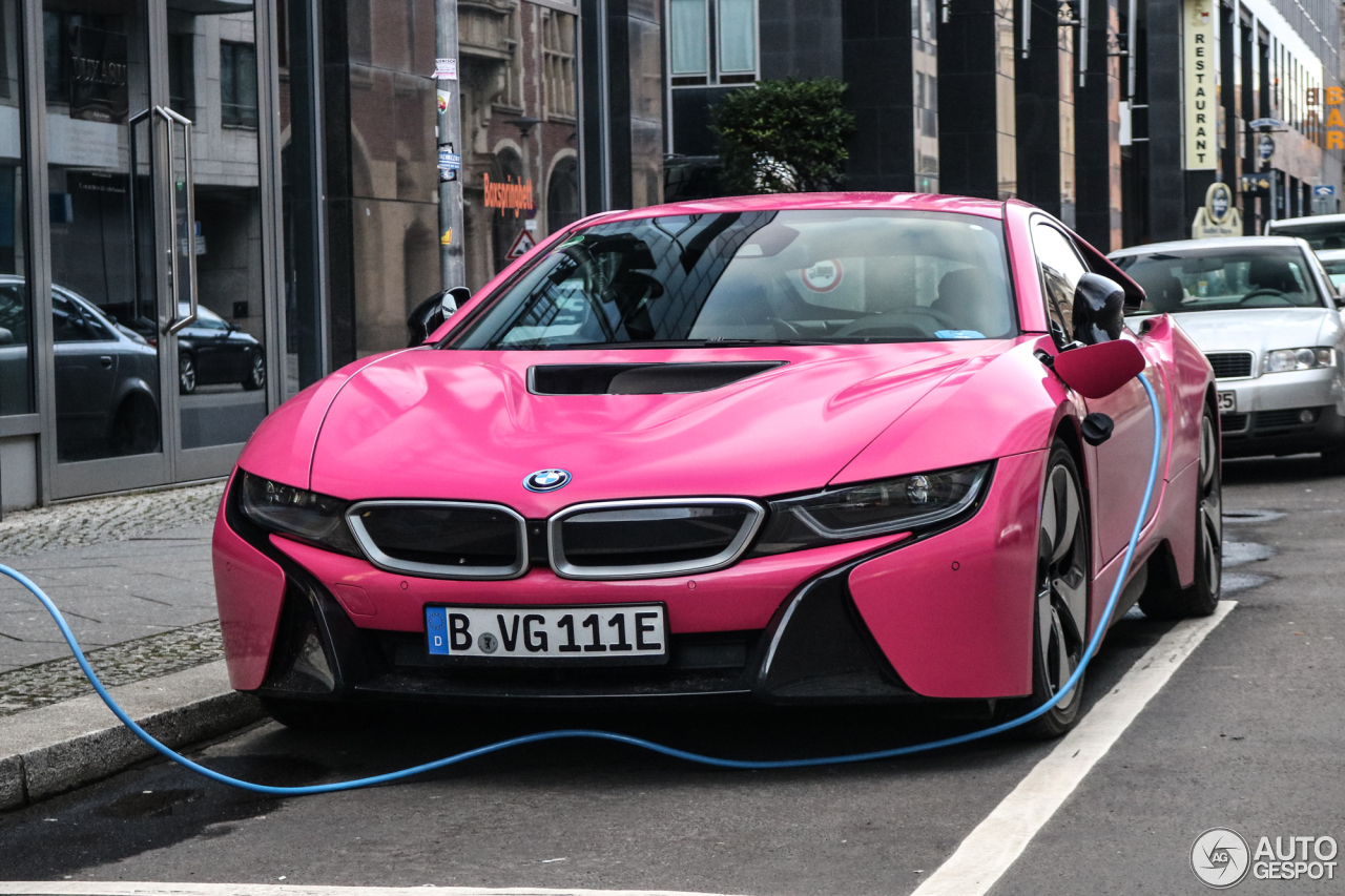 BMW i8