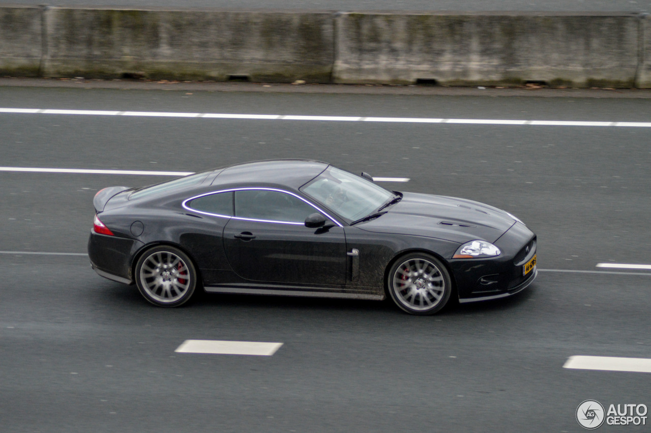 Jaguar XKR-S