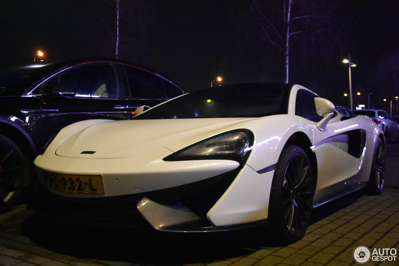 McLaren 570GT