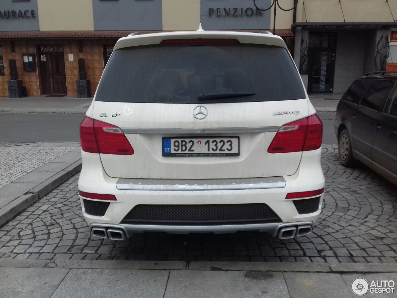 Mercedes-Benz GL 63 AMG X166