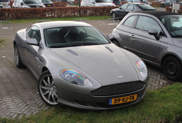 Aston Martin DB9