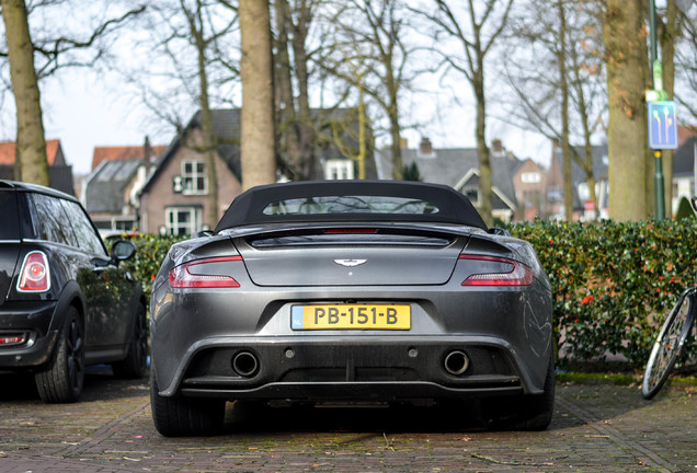 Aston Martin Vanquish Volante