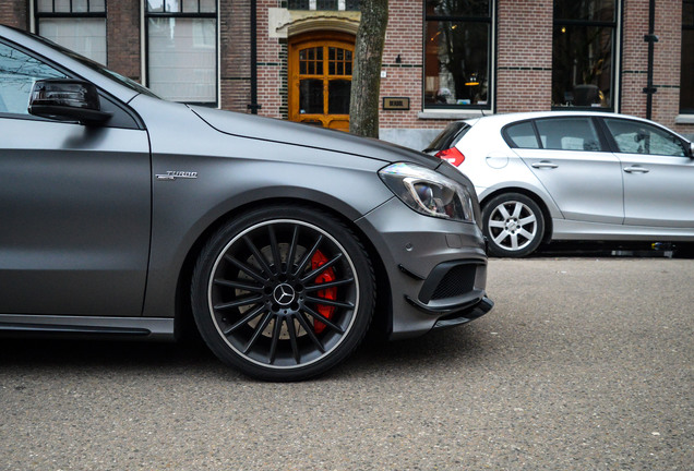 Mercedes-Benz A 45 AMG Edition 1