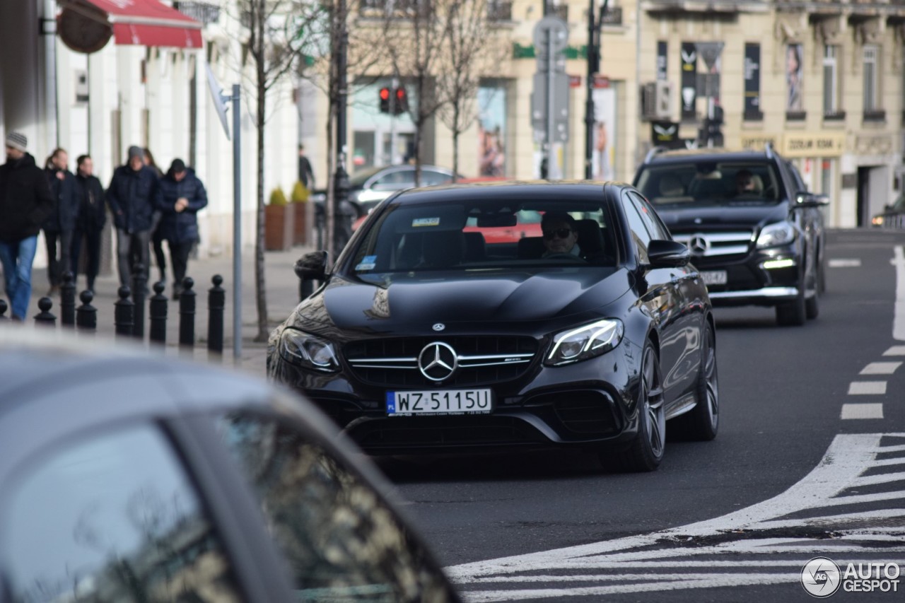 Mercedes-AMG E 63 S W213