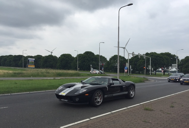 Ford GT