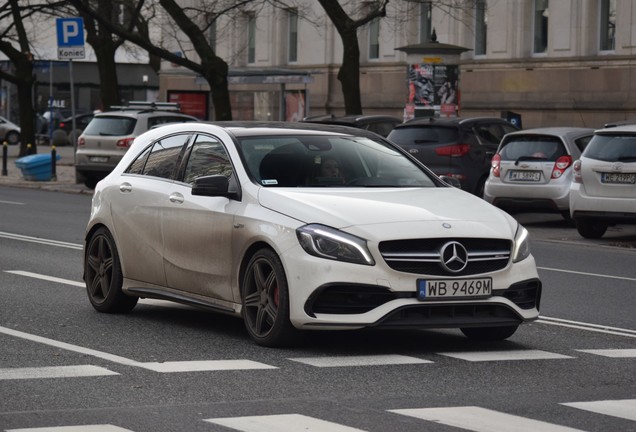 Mercedes-AMG A 45 W176 2015