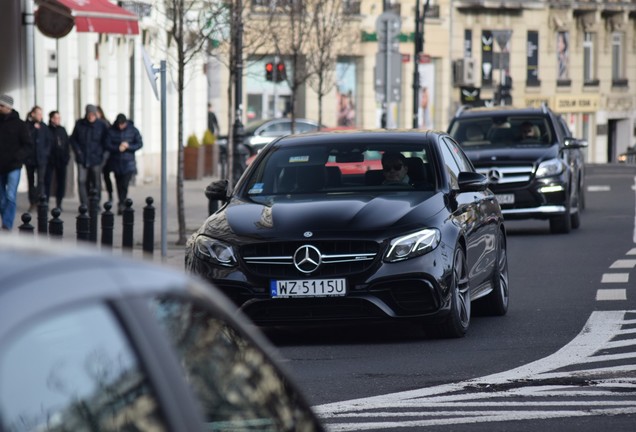 Mercedes-AMG E 63 S W213