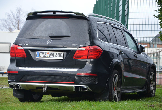 Mercedes-Benz GL 63 AMG X166