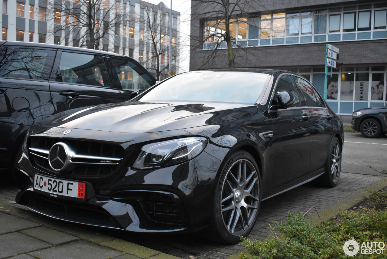 Mercedes-AMG E 63 S W213