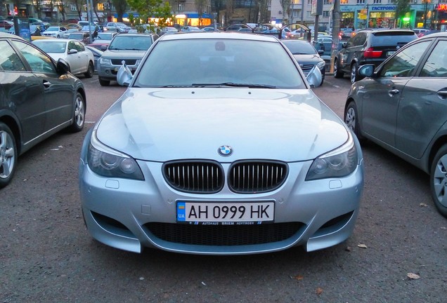 BMW M5 E60 2007