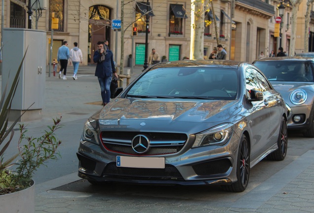 Mercedes-Benz CLA 45 AMG C117