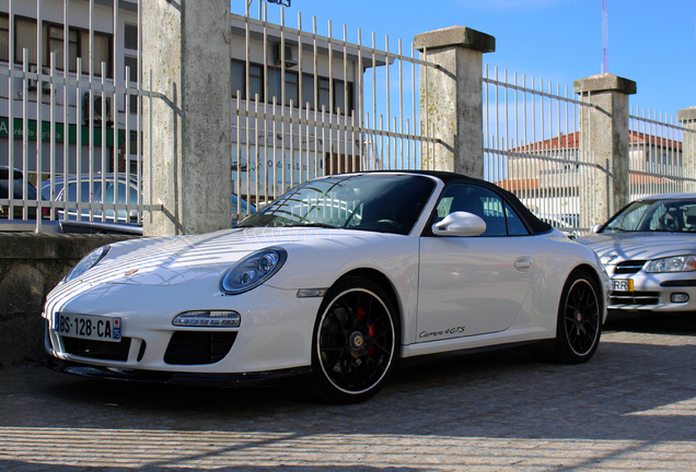 Porsche 997 Carrera 4 GTS Cabriolet