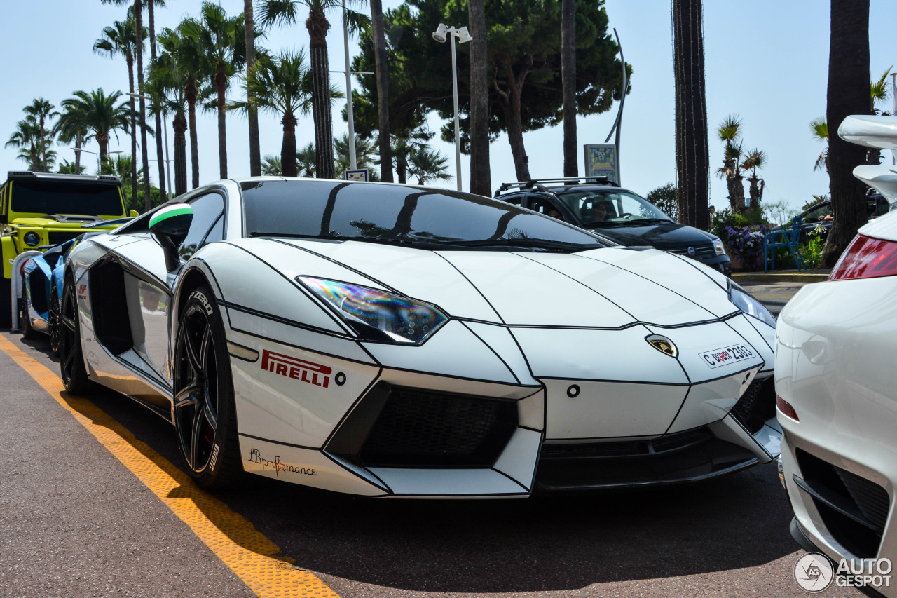 Lamborghini Aventador LP760-2 Oakley Design