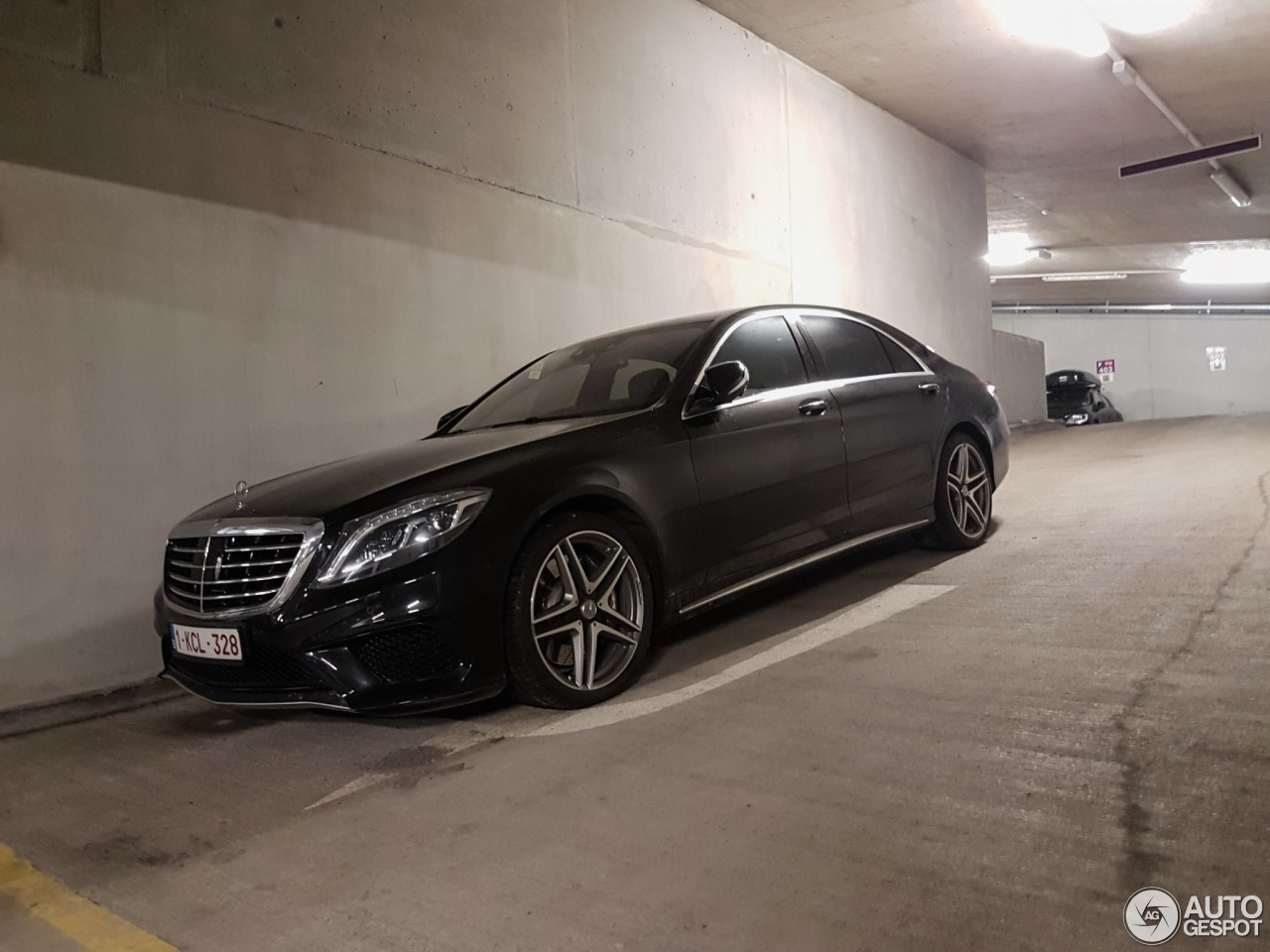 Mercedes-Benz S 63 AMG V222