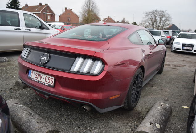 Ford Mustang GT 2015