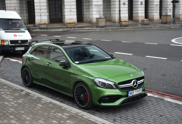 Mercedes-AMG A 45 W176 2015