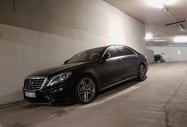 Mercedes-Benz S 63 AMG V222