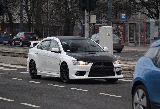 Mitsubishi Lancer Evolution X