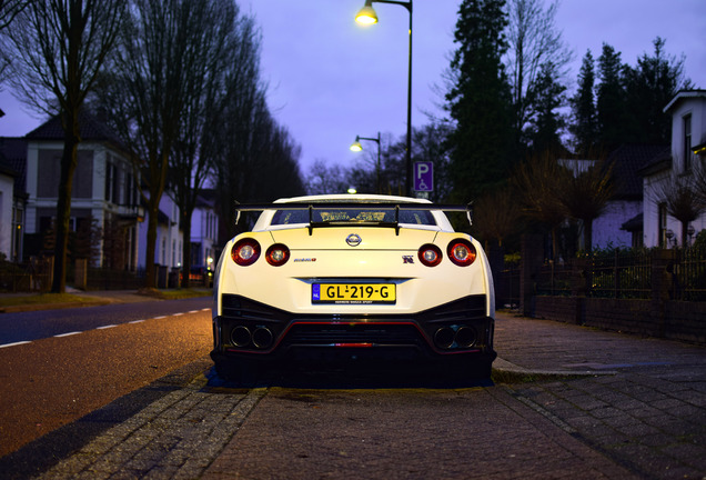 Nissan GT-R 2011 Nismo