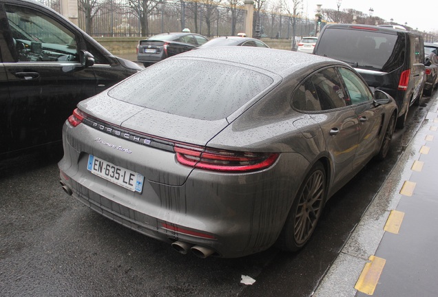 Porsche 971 Panamera Turbo