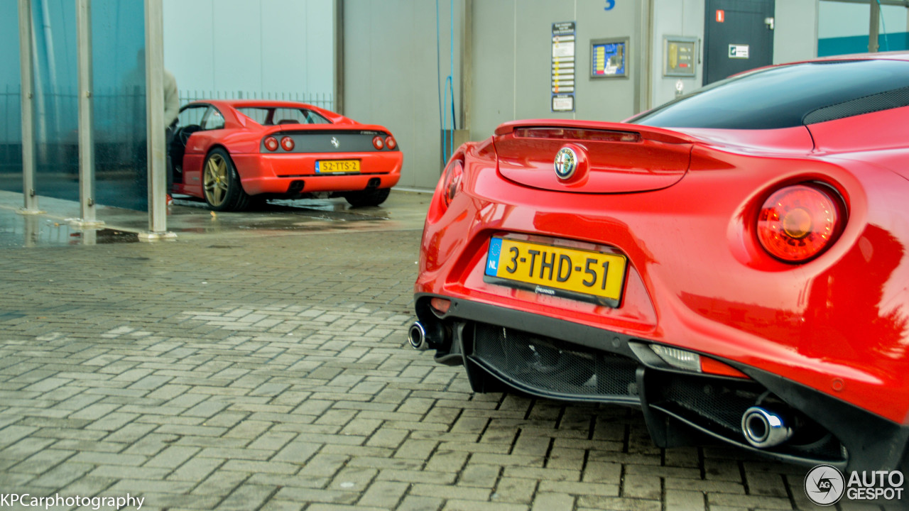 Alfa Romeo 4C Coupé