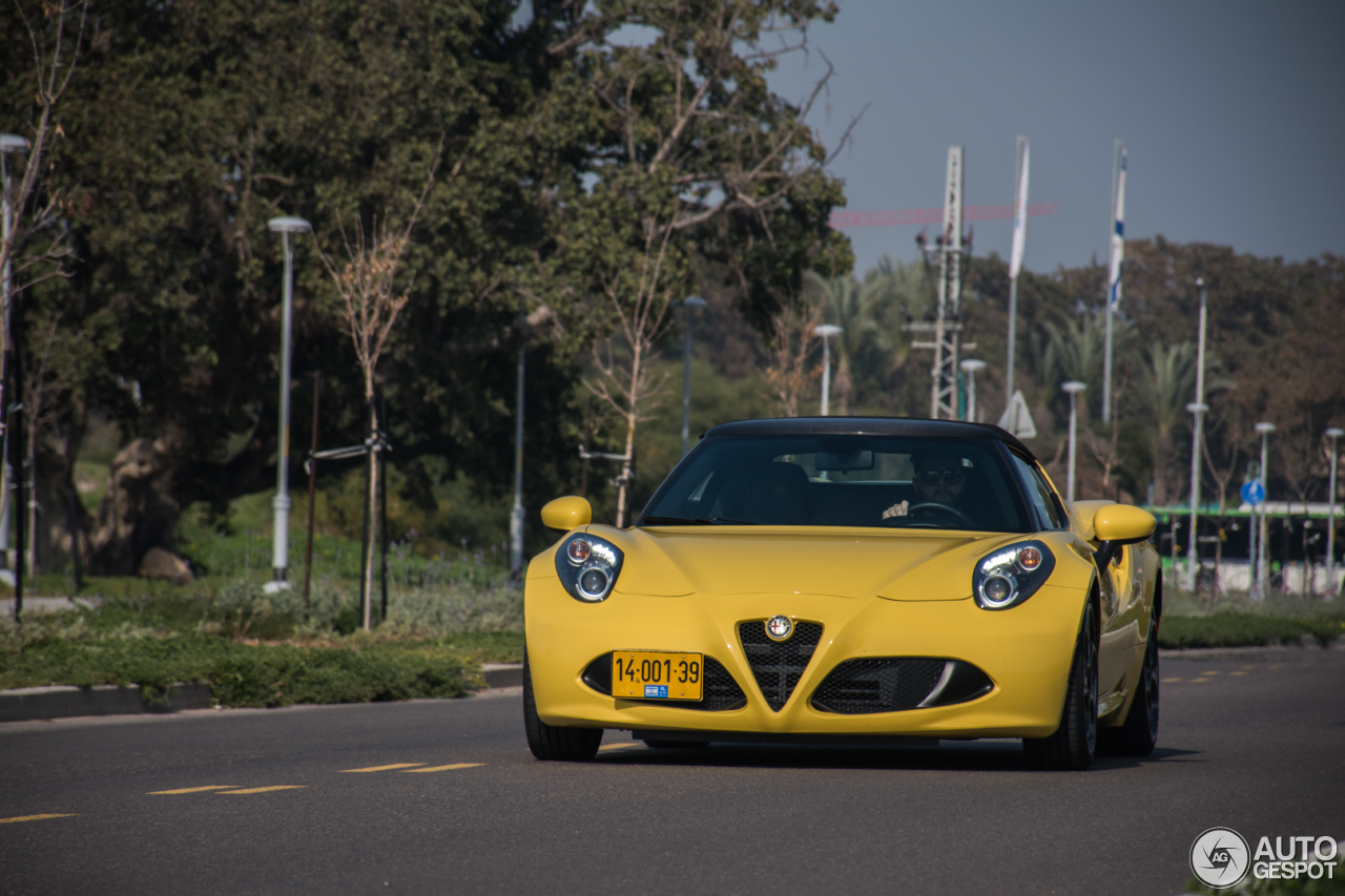 Alfa Romeo 4C Spider