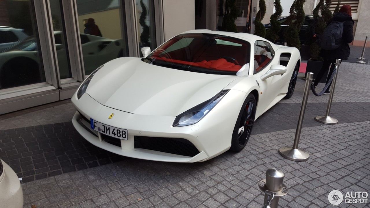 Ferrari 488 Spider