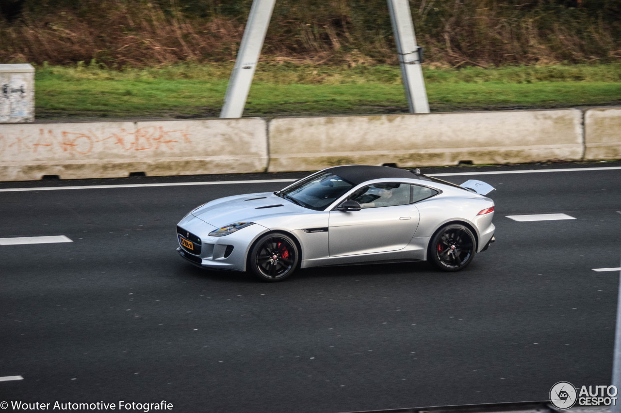 Jaguar F-TYPE R Coupé