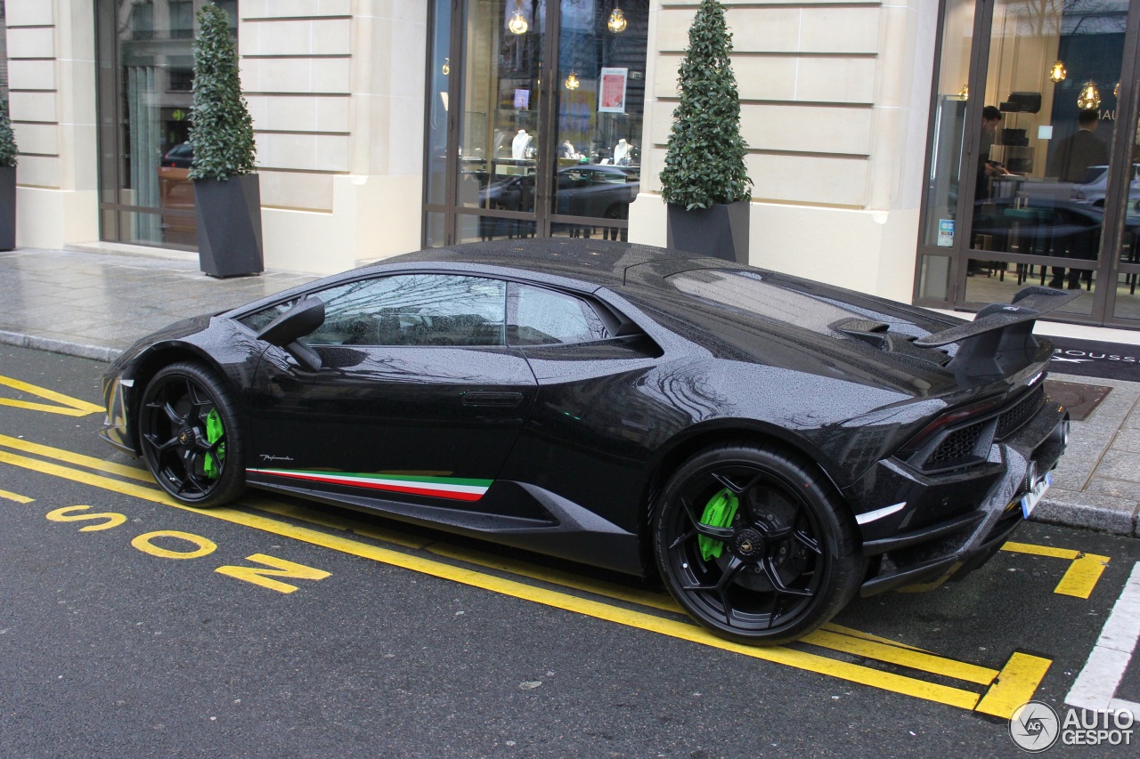 Lamborghini Huracán LP640-4 Performante