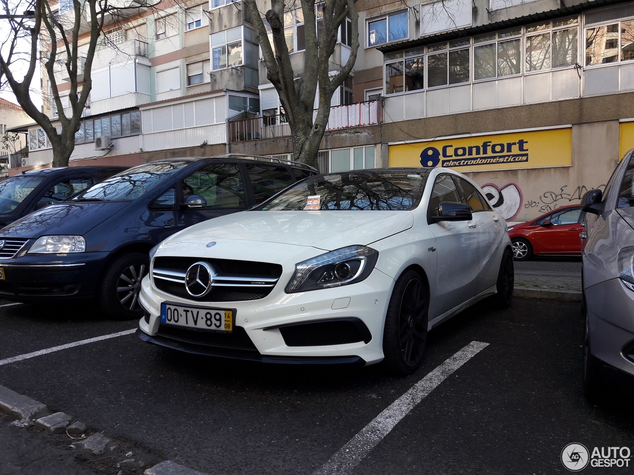 Mercedes-Benz A 45 AMG