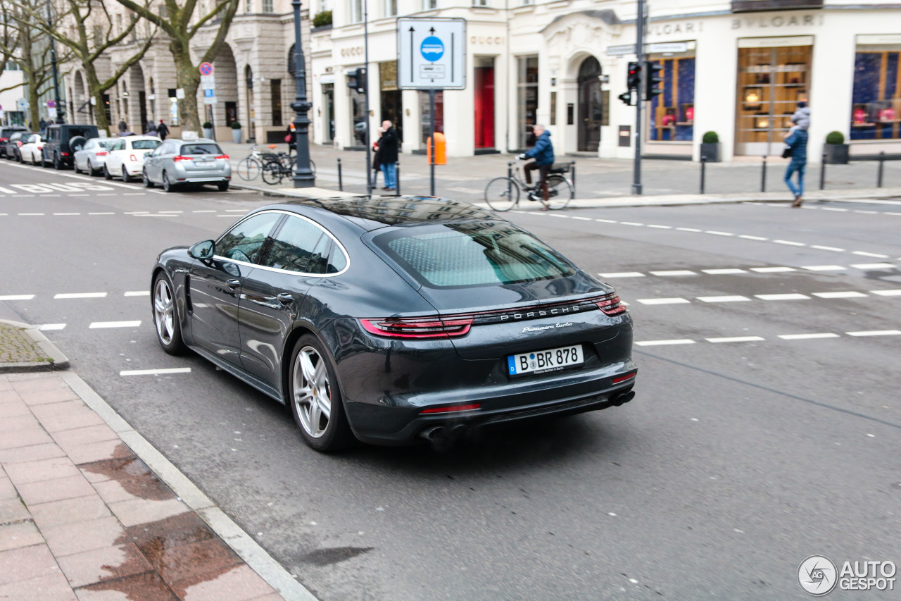 Porsche 971 Panamera Turbo