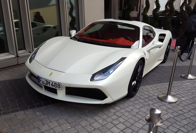 Ferrari 488 Spider