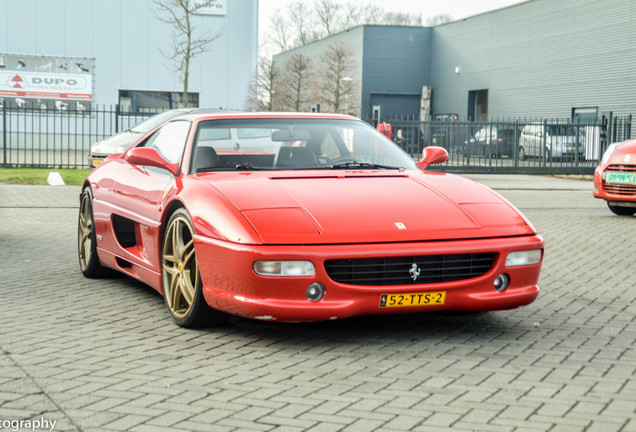 Ferrari F355 GTS